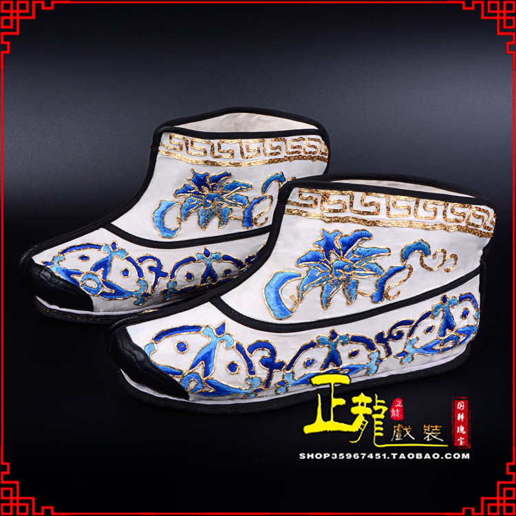 新沂三岔口武生薄底 手绣绣花快靴