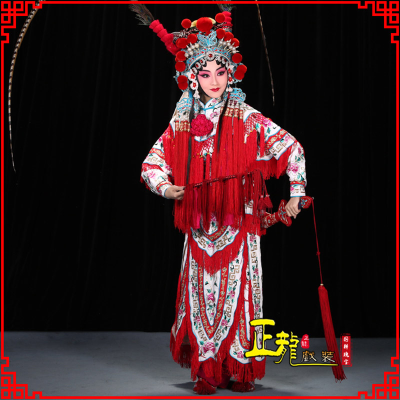 新沂刀马旦改容战父 软绉镶边女改良靠